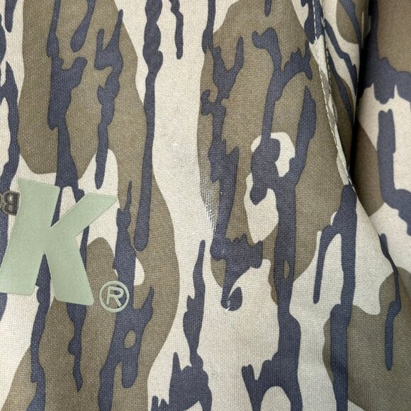 NWT - Mossy Oak Elite Hunting Gear Bottomland Tree Camo Men's Hoodie Size Small - Picture 6 of 9